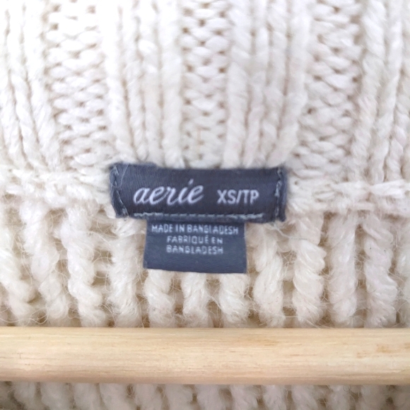 Aerie Cable Knit Sweater - Picture 4 of 4